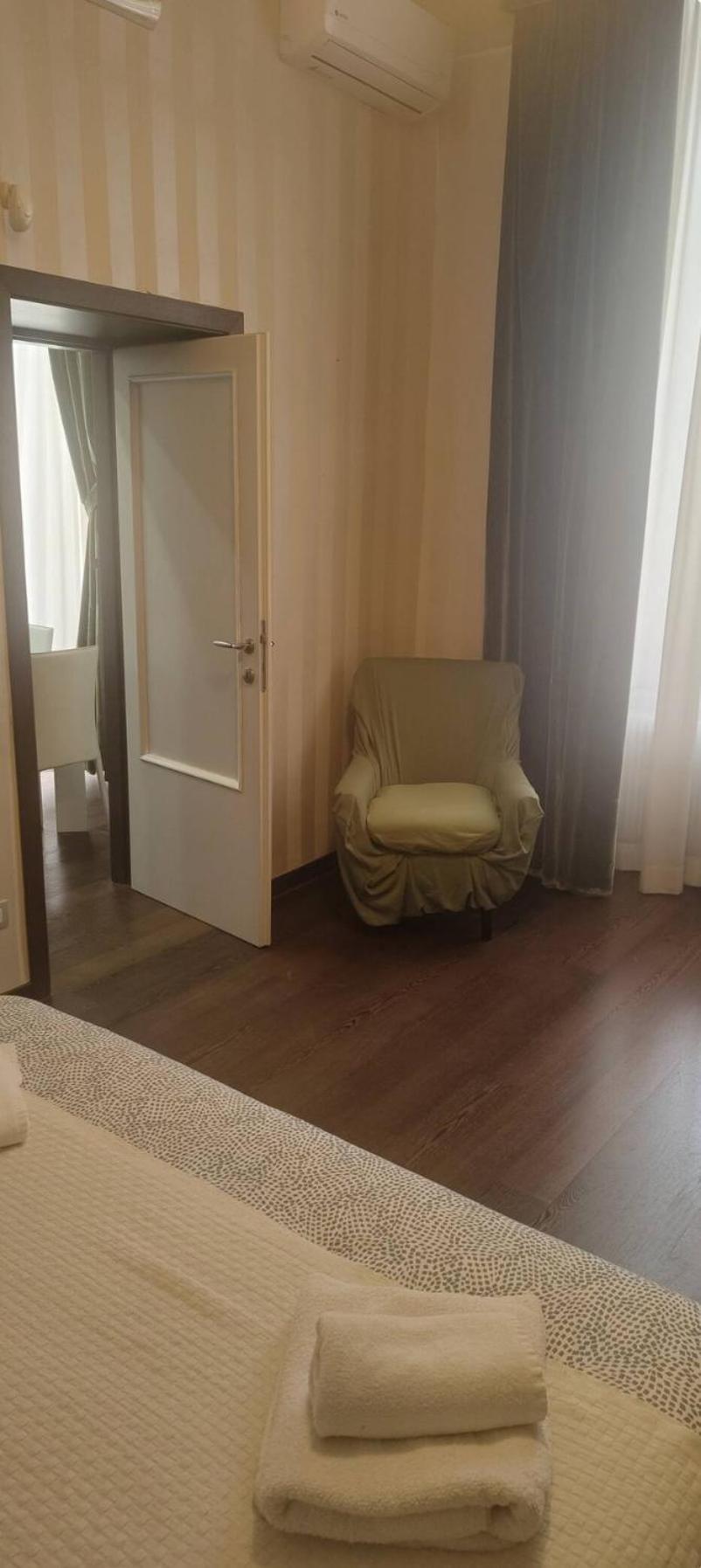 Belledonne Apartments Naples Extérieur photo